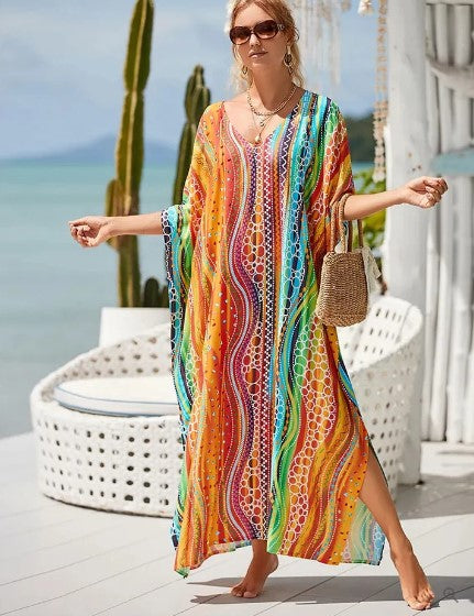Evelyn - lang boho kjole med grafisk regnbueprint