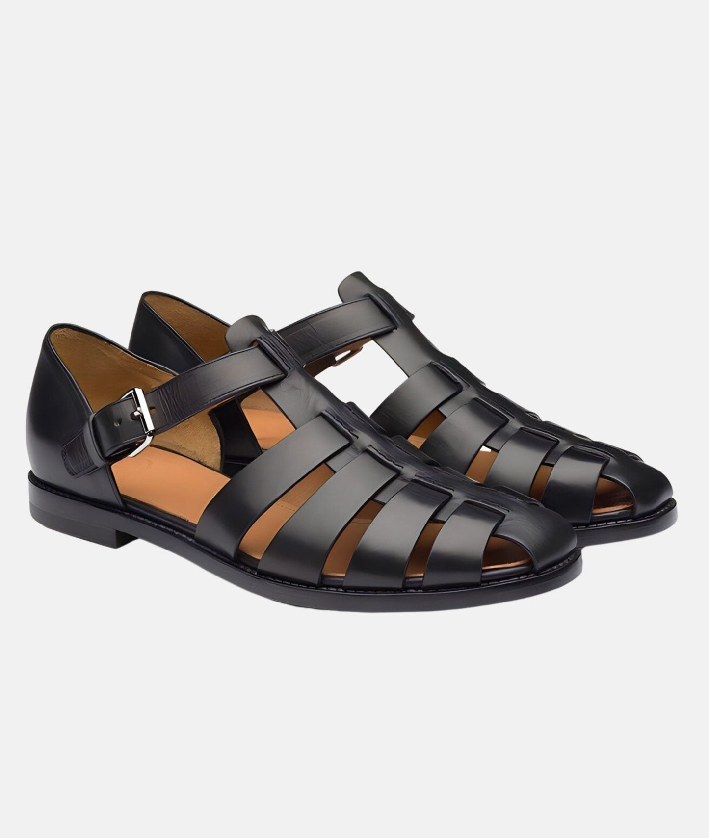 Moderigtige sandaler med stropper i et elegant snit