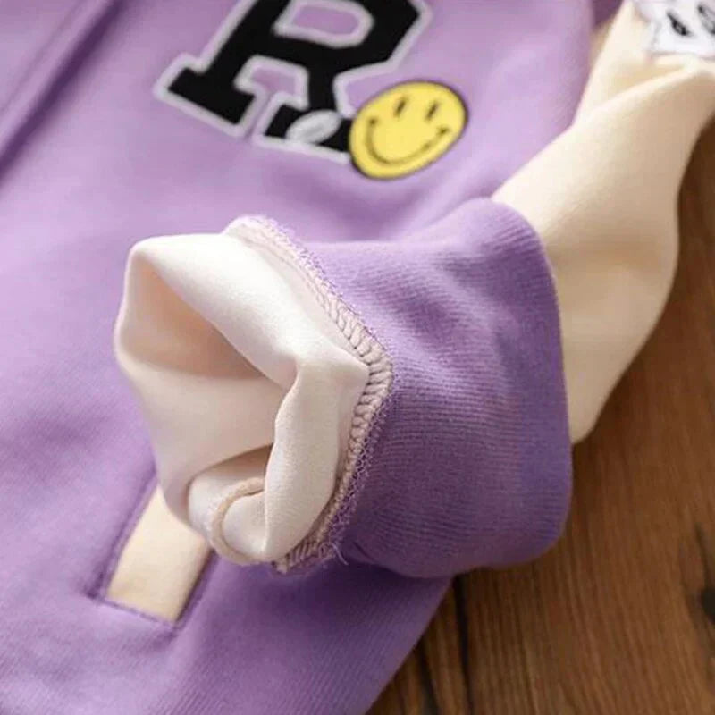 Vivian - stilfuld collegejakke til piger