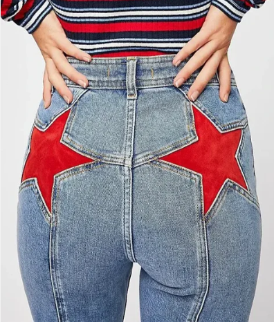 Hvem er denne lille pige