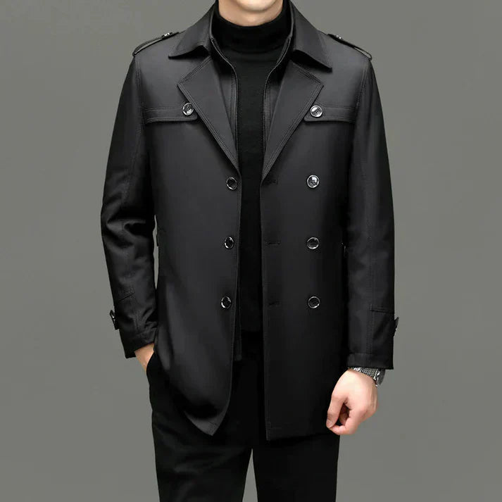 Herrefrakker af fint stof med knapper og lang trenchcoat-design